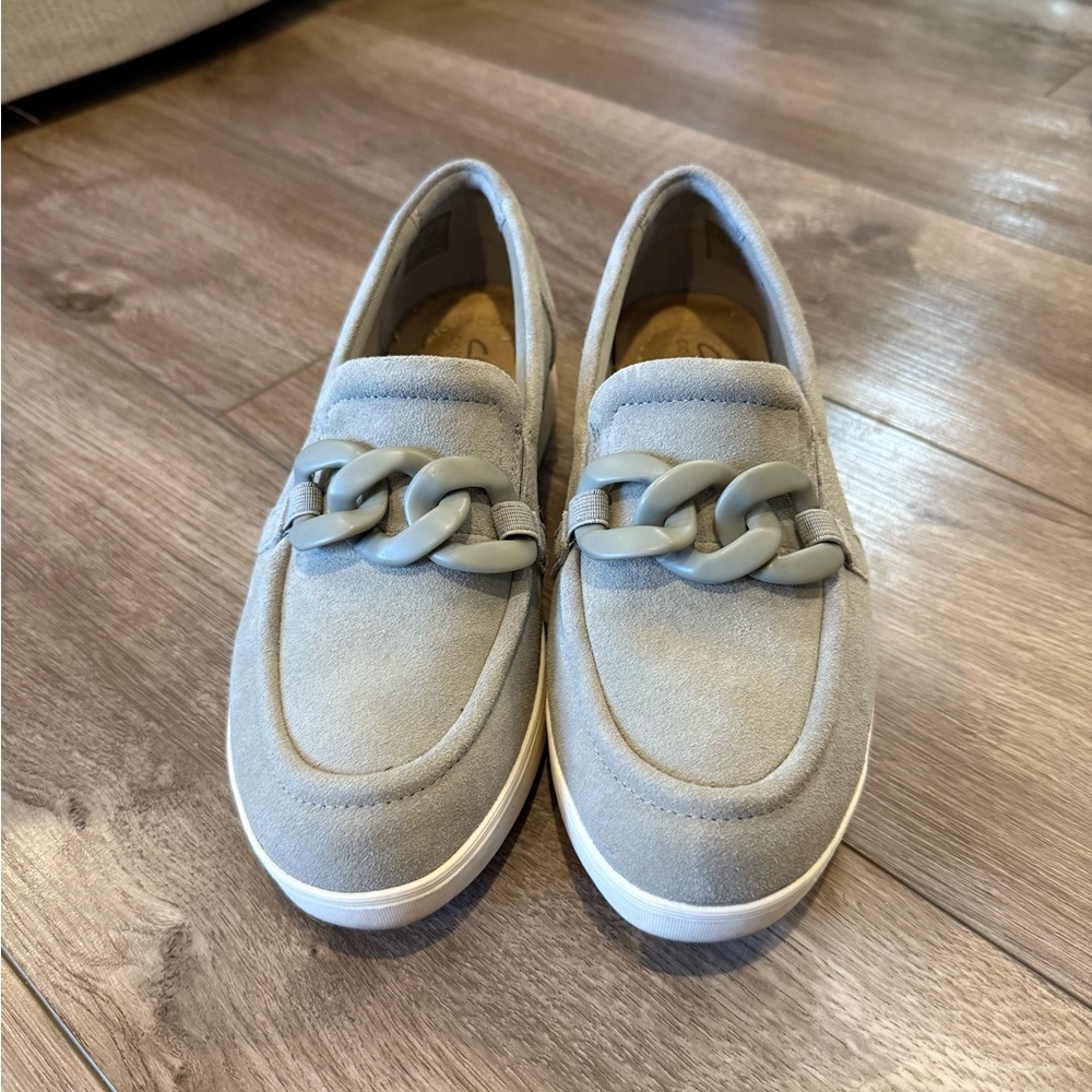 Clarks Light Gray Chain Loafers